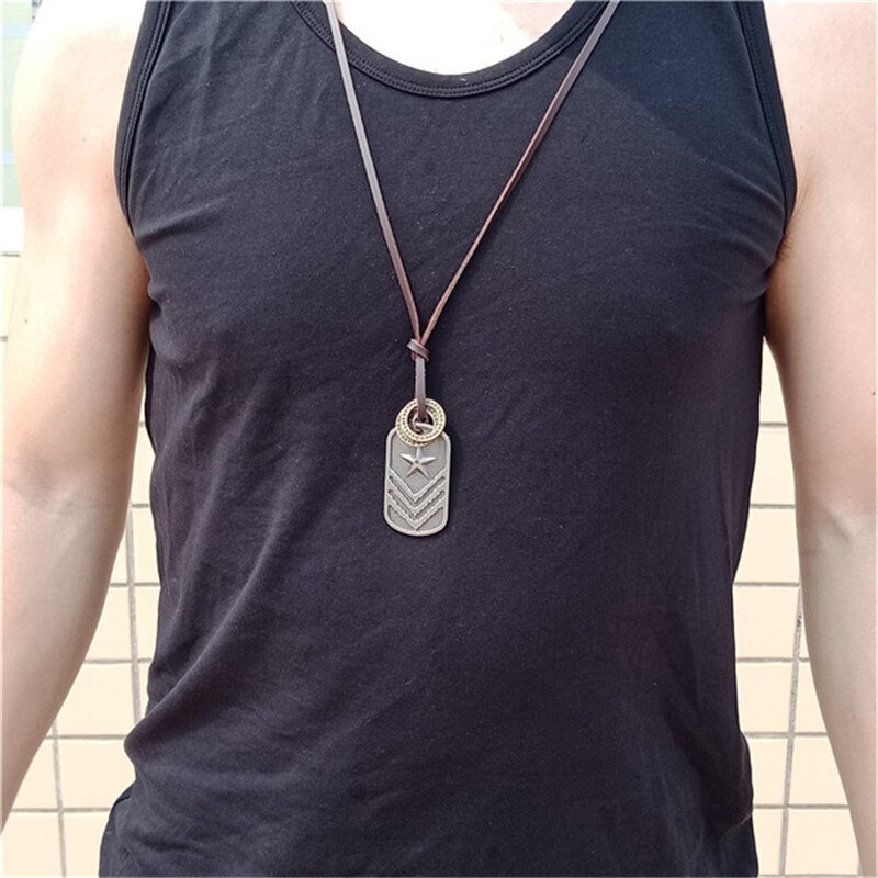 Collier Plaque Militaire Étoile